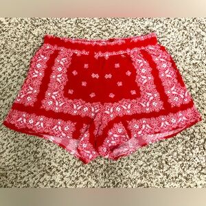 Breezy bandana print shorts from Soho Jeans/New York and Company, size small